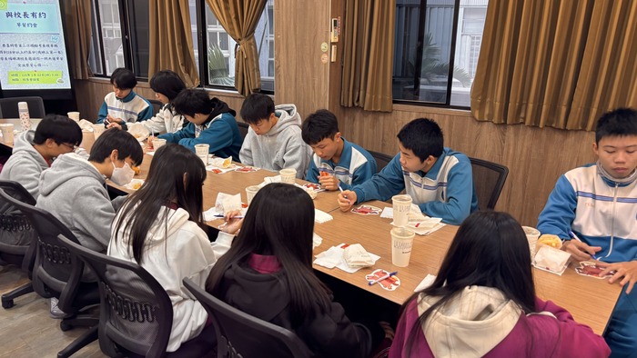 114學年第二次模擬考與校長有約圖片