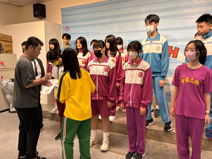 114學年第一次定期評量成績優良學生代表頒獎圖片