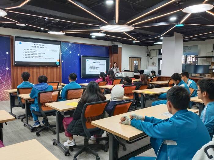 115學年度專業群科校內說明會圖片